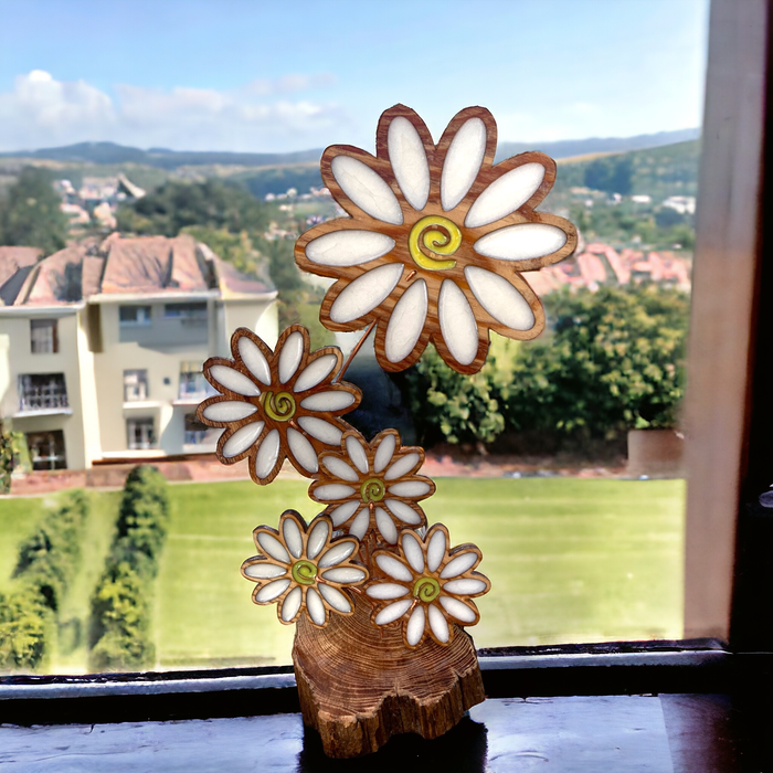 Daisy Sun Catcher with Resin and Real Wood