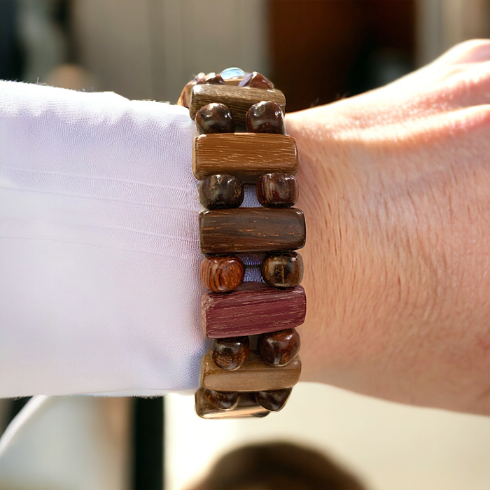 Wood Post and Bead Stretch Bracelet